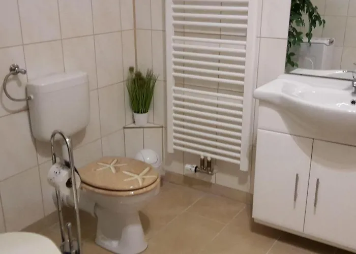 Haus-sonne شقة Floha